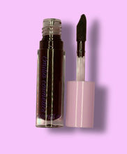 Load image into Gallery viewer, Coming in with the nude pigmented wand tube lip glosses