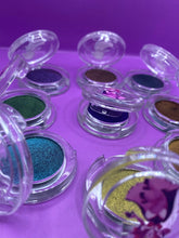 Load image into Gallery viewer, Zodiac Duo chrome eyeshadow